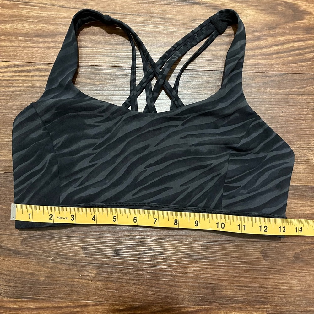 Lululemon Size 8 Free To Be Bra Black Gray - Picture 8 of 9